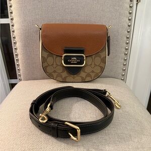 COACH Morgan Saddle Bag in Colorblock Signature Canvas with Gold-Tone Hardware